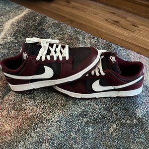 Nike Dunks “Dark Beatroot” Sz12